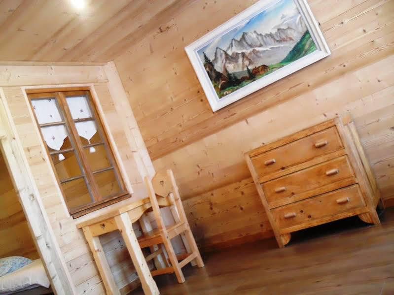 Hotel Alpina Morzine Zewnętrze zdjęcie